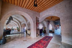 Kistar Cave Hotel