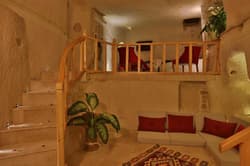 Ab U Hayat Cave Suites