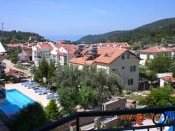 Red Rose Hotel