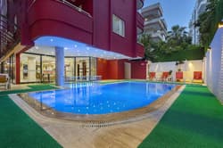 Twin Apart Hotel