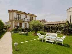 Taş Bahçe Otel Cunda