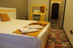 Agora Suites