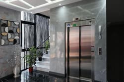 Melanj Airport Hotel