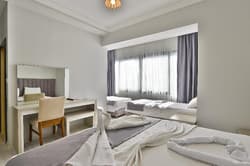 Side Gunes  Hotel