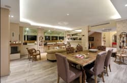 B.Equine Range Hotel