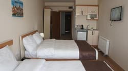 Newaz Hotel