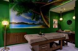 Altintas Otel And Spa