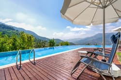 AVENA MOUNTAIN HOTEL