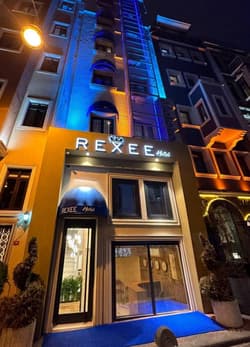 Rexee Hotel