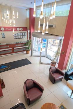 Siyav Otel
