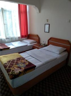 Sarp Otel