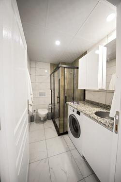 Adam Apart Hotel