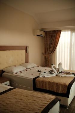 Mitos Apart Hotel