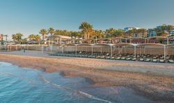 Cornelia De Luxe Resort