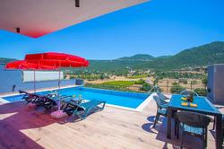 Villa Light 2