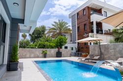 Euronova Hotels & Suites