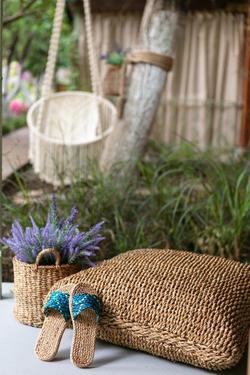 Gayb-i Bungalows by Naturelife