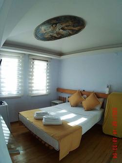 Athenada Otel