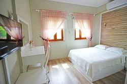 Karina Vineyard House