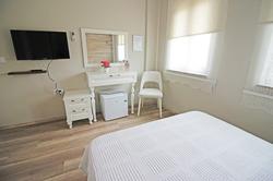 Karina Vineyard House