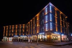 Westdoor Hotel