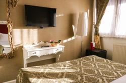 Grand Hitit Hotel
