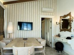 Grand Hitit Hotel