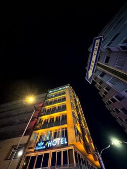 Headman Hotel