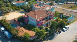 Aişem by Hire