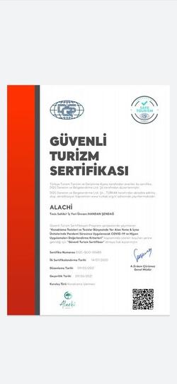 Alachi Hotel
