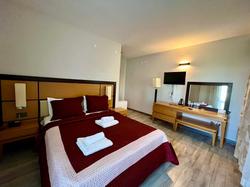 Karsiyaka Hotel