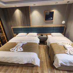 Lion Hill Resort