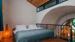 Feronia Suites