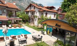 Vira Apart Hotel & Suites