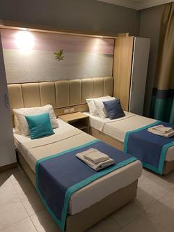 Estia Blue