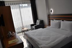 Cabana Boutique Hotel & Cafe