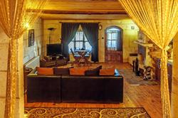 Adanos Konuk Evi