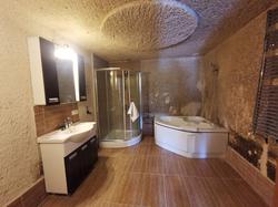 Falcon Cave Suites