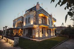Leda Stone House