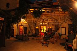 Tokmak Konuk Evi