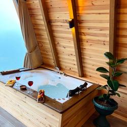 Paradise House (Deluxe Bungalov)