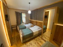 Sis Otel