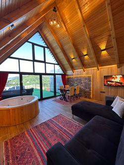 Rize Aurora Suit Bungalov