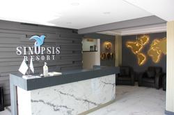 Sinopsis Resort