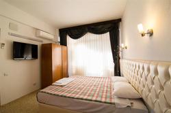 Engin Otel