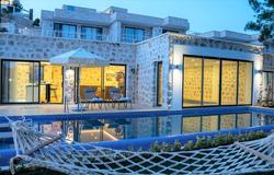 Villa Nare 1