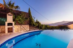 Villa Beyaz Ev