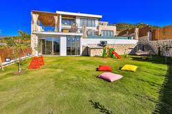 Villa Magnum