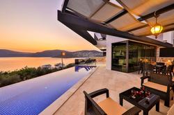 Villa Loca Kışla