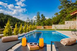 Villa Mira 2